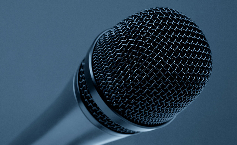 Microphone for podcasting